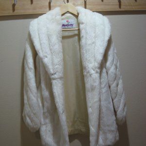 Monterey Fashion Vintage White Faux Fur Coat Size 8